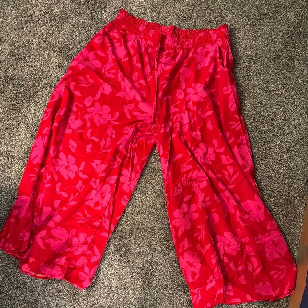 Amazon Women's Wide Leg Floral Pants - Red and Pink